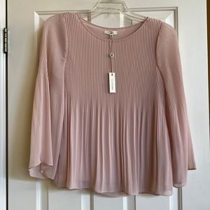 Max Studio loose flowy top NWT
